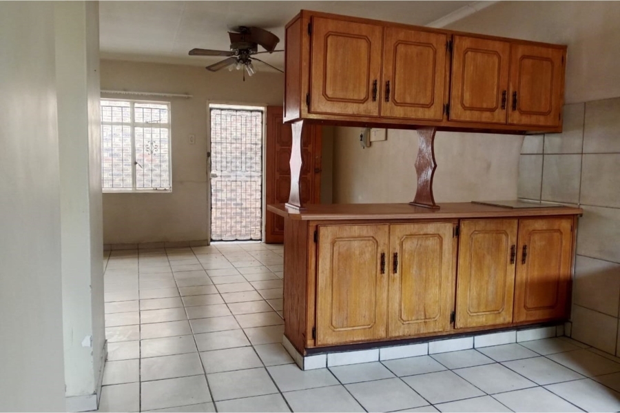 To Let 2 Bedroom Property for Rent in Rustenburg Central North West